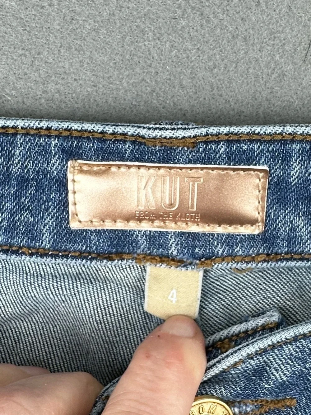 KUT from the Kloth Ryan Fab Ab High Rise Super Wide Leg Jeans Size 4